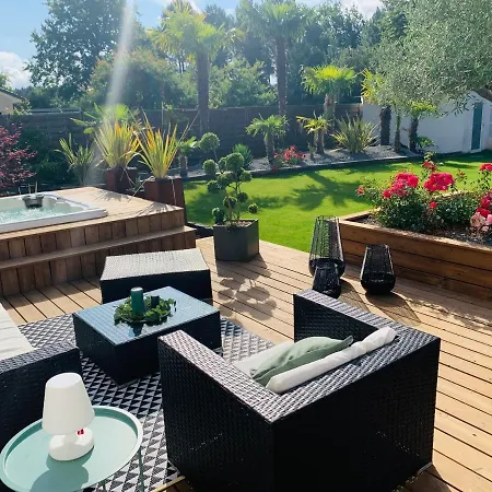 فيلة Magnifique Avec Piscine Chauffee & Jacuzzi *
