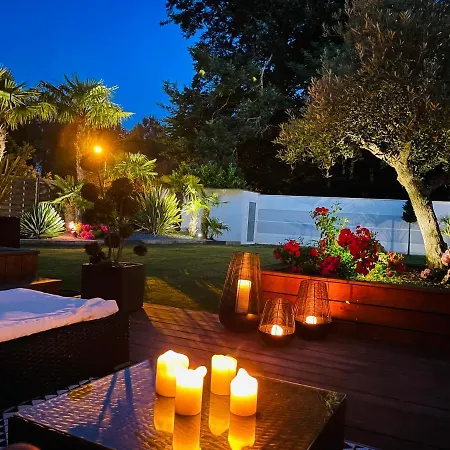 Magnifique Avec Piscine Chauffee & Jacuzzi فيلة